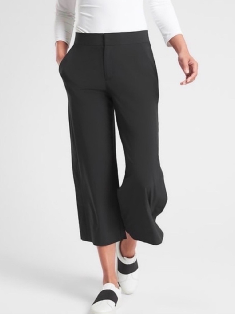 Athleta Black Stretch Wide Leg Crop Snap Hem Travel Office Pants Women’s 4 - Picture 2 of 9
